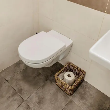 Queen Flat In Old Town With Castle View Daire