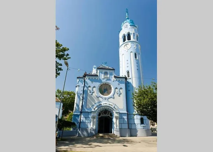 Queen Flat In Old Town With Castle View
