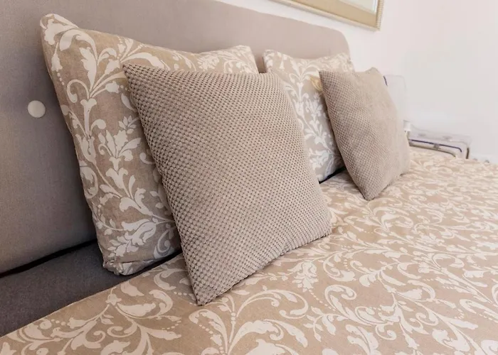 Διαμέρισμα Queen Flat In Old Town With Castle View *