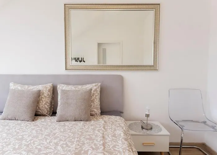 Queen Flat In Old Town With Castle View Apartmán *