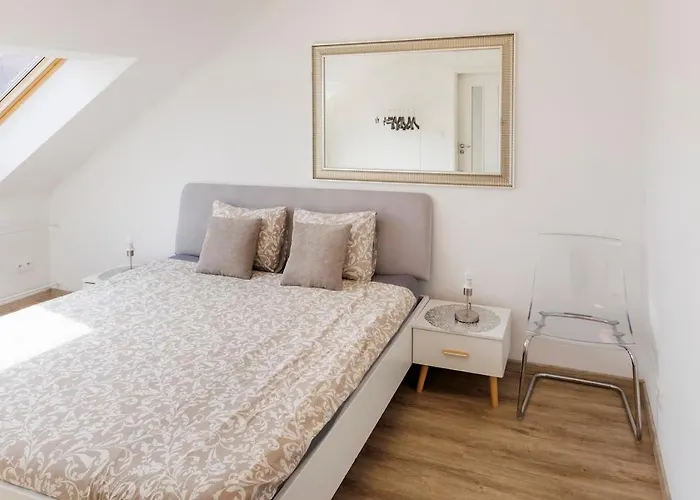 Queen Flat In Old Town With Castle View * Bratislava