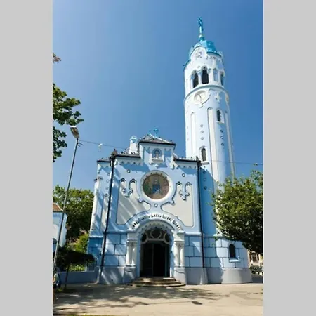 Queen Flat In Old Town With Castle View