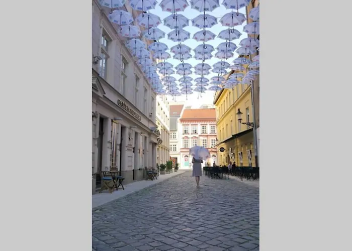 Queen Flat In Old Town With Castle View アパート *