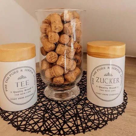 Queen Flat In Old Town With Castle View Apartamento