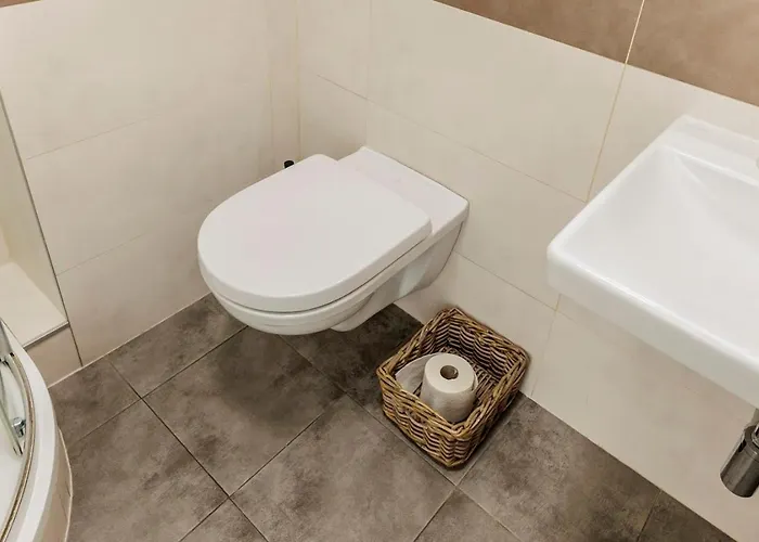 Queen Flat In Old Town With Castle View Apartamento